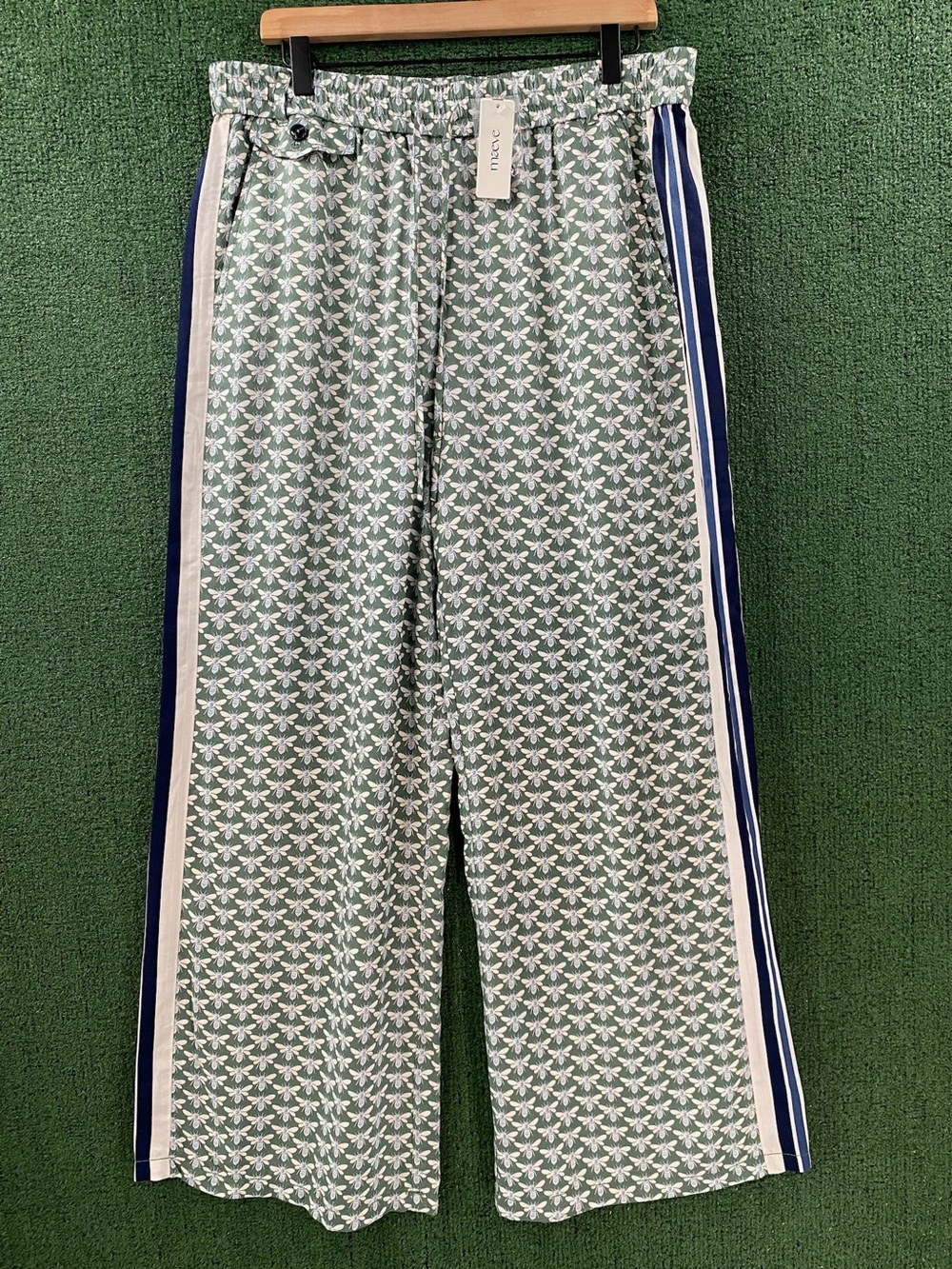 New Maeve Anthropologie Brooklyn Green Bee Stripe Sides Wide Leg Pants SZ Large